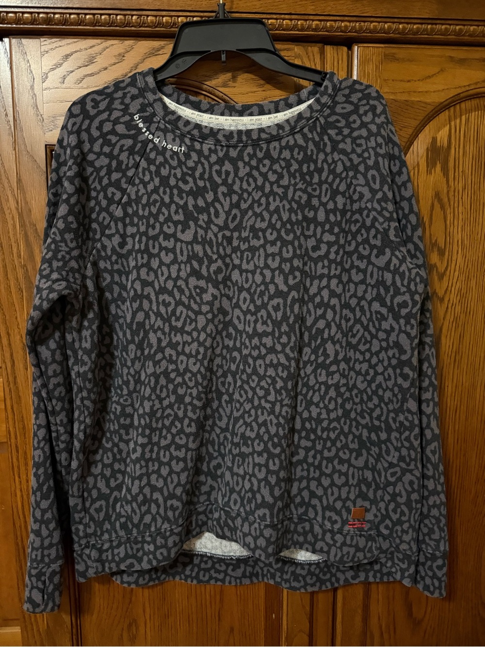 Blue Gray Leopard-Print Long Sleeve top